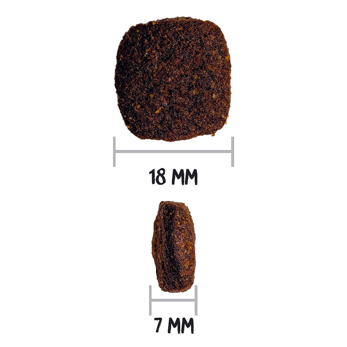 Tamaño de la croqueta del pienso Ownat Grain Free Prime Adult Chicken & Turkey: 18 mm de ancho y 7 mm de grosor, ideal para perros adultos de todas las razas y tamaños.