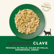 Detalle de la etiqueta con los ingredientes clave: pechuga de pollo, caldo de pollo, espárragos y arroz