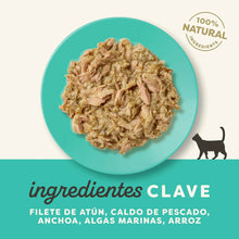 Etiqueta del envase con los ingredientes clave de la receta: filete de atún, anchoa y algas marinas