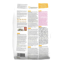 Parte trasera del envase con bloques de texto e información nutricional en inglés.