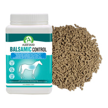 Bote de Balsamic Control Audevard para caballos junto a su granulado marrón