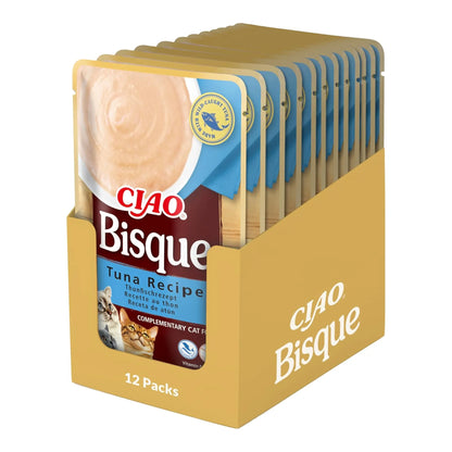 Caja expositora abierta y llena de bolsas de Ciao Bisque de atún, el formato en que se vende