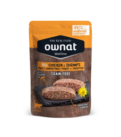 Envase de 85 g de la comida húmeda Ownat pollo y langostinos para gatos, EAN 8800000126012