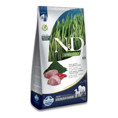 Bolsa alta del pienso espirulina cordero maxi fotografiada de frente sobre fondo blanco