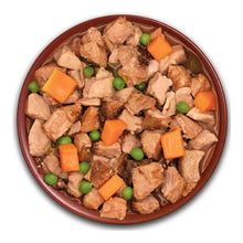 Plato con el guiso Real Food de atún de Alpha Spirit, servido en su salsa