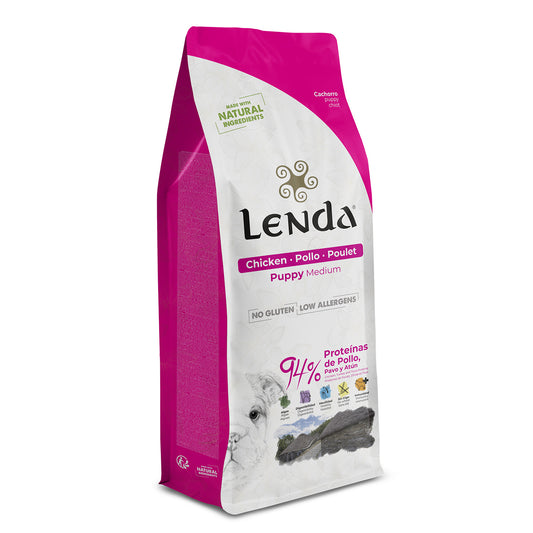 Saco de pienso Lenda Puppy para cachorros de razas medianas: pollo y salmón como primeros ingredientes.