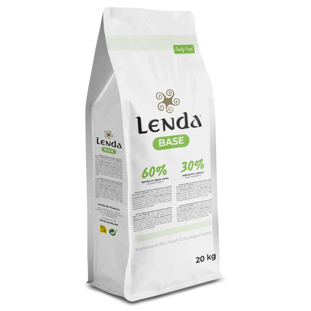 Saco de 20 kg de Lenda Base Daily Food sobre fondo blanco, EAN 8435578210094