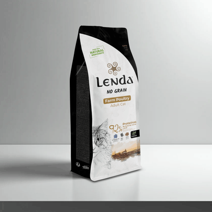 Saco frontal del pienso Lenda Farm Poultry para gatos, EAN 8435578201498 y 8435578201757