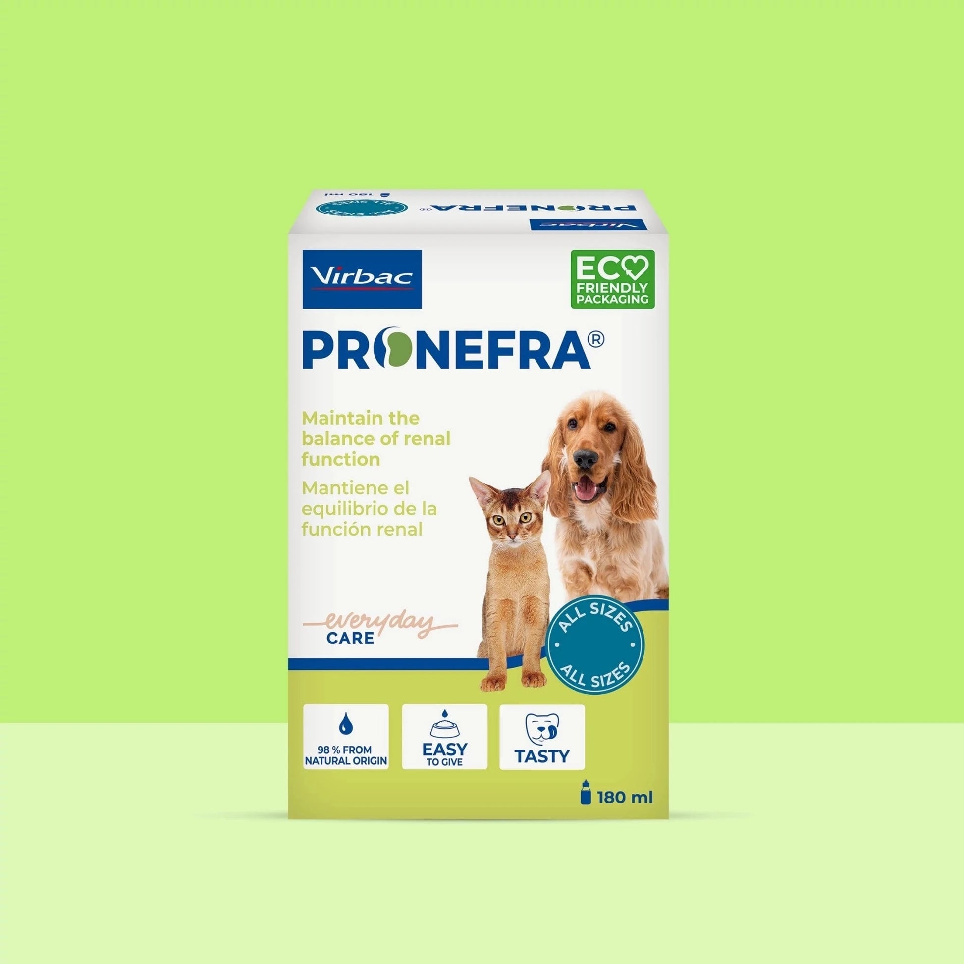 Caja Pronefra Virbac 180 ml sobre fondo verde lima con Cocker Spaniel dorado y gato abisinio, iconos 98% origen natural, fácil de dar y apetitoso, y sello ECO FRIENDLY PACKAGING